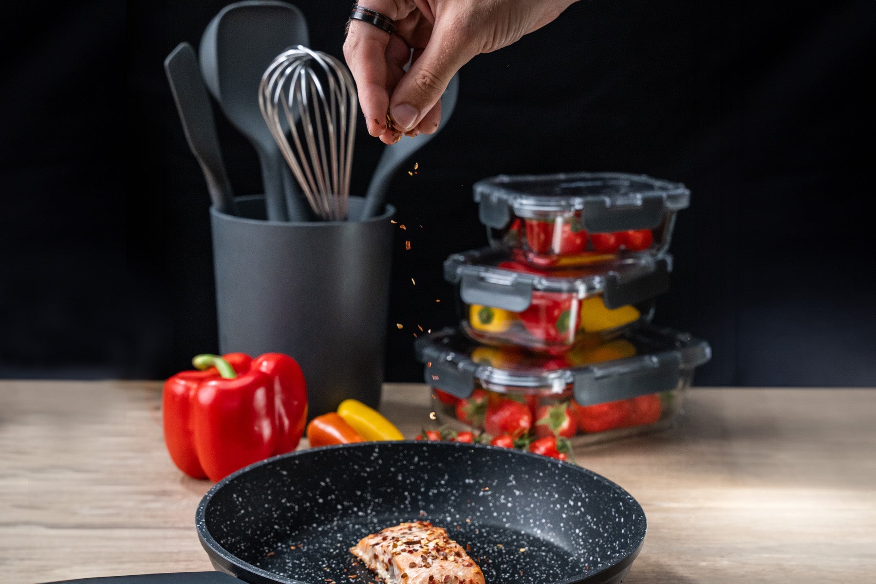 Simplify Your Move with the Zyliss Home Movers’ Kit