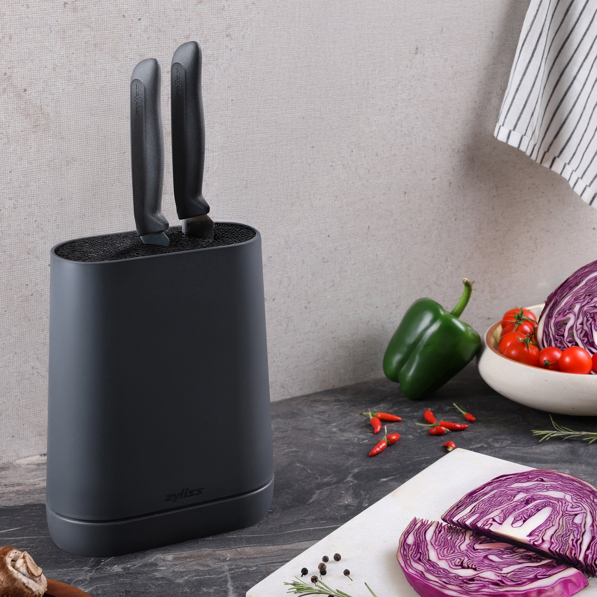 Zyliss Universal Knife Block – Flexible Knife Storage Solution
