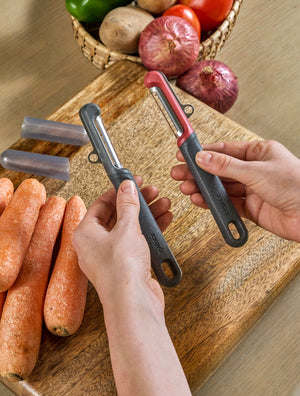 2 Piece Universal & Soft Skin Peeler Set