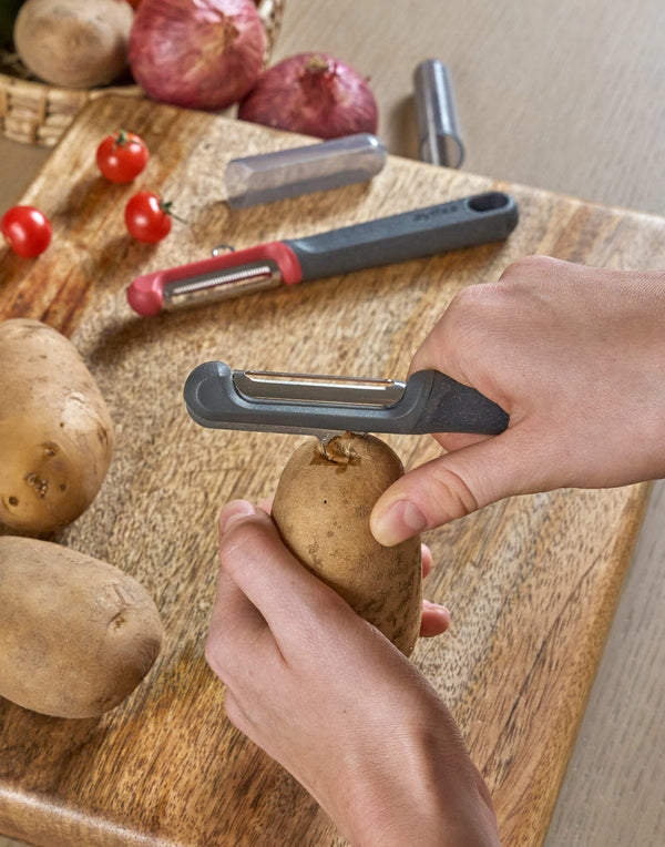 2 Piece Universal & Soft Skin Peeler Set