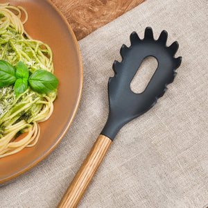 Oak Wood Spaghetti Server