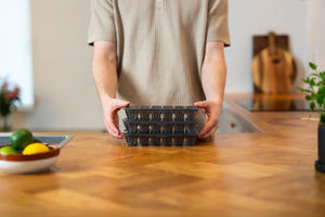 Zyliss Classic Ice Cube Tray in-use image 1.