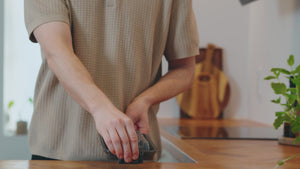 Press & Pull Ice Cube Tray